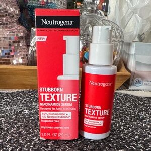 Neutrogena Stubborn Texture Niacinamide Serum - Red and White Bottle